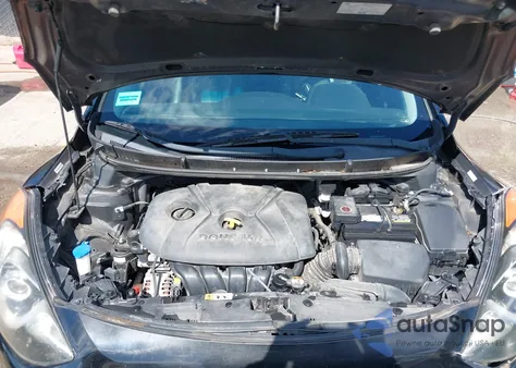 2013 Hyundai Elantra Gt from USA, damaged, VIN KMHD35LE5DU020493